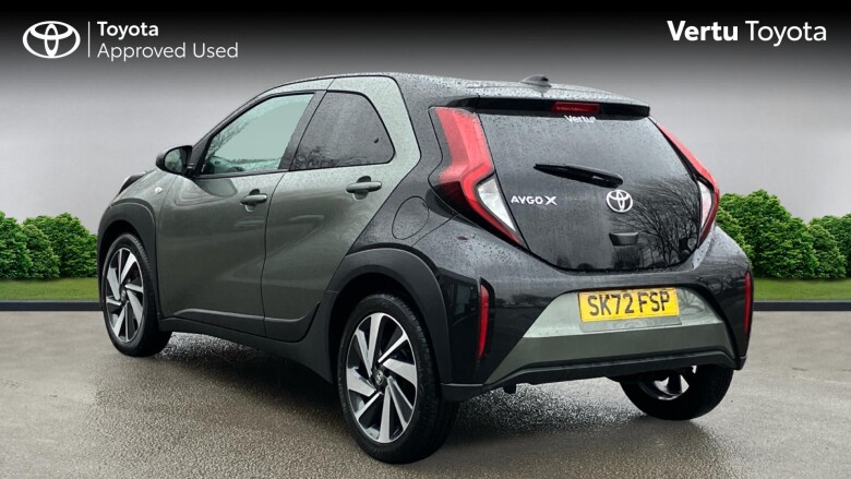 Toyota Aygo X 1.0 VVT-i Edge 5dr Petrol Hatchback